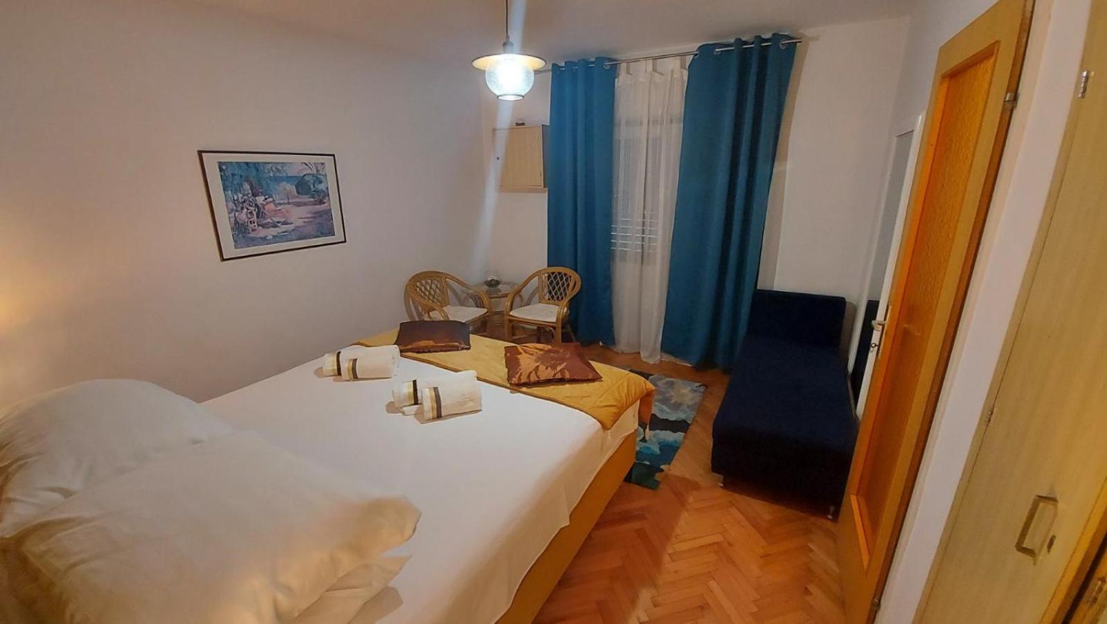 House Lanterna Pag Hotell Pag Town Rum bild